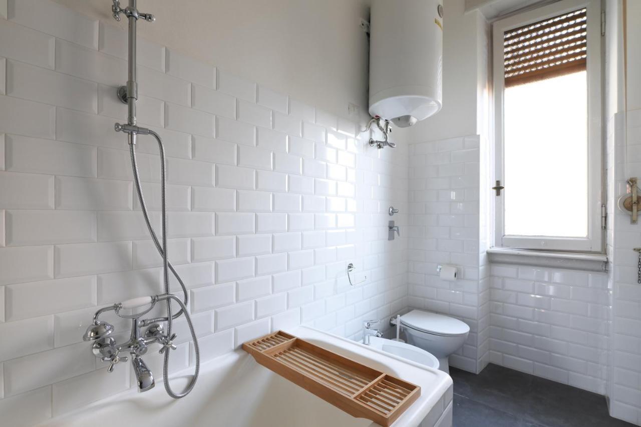Adelaide Elegant Apartments ミラノ エクステリア 写真