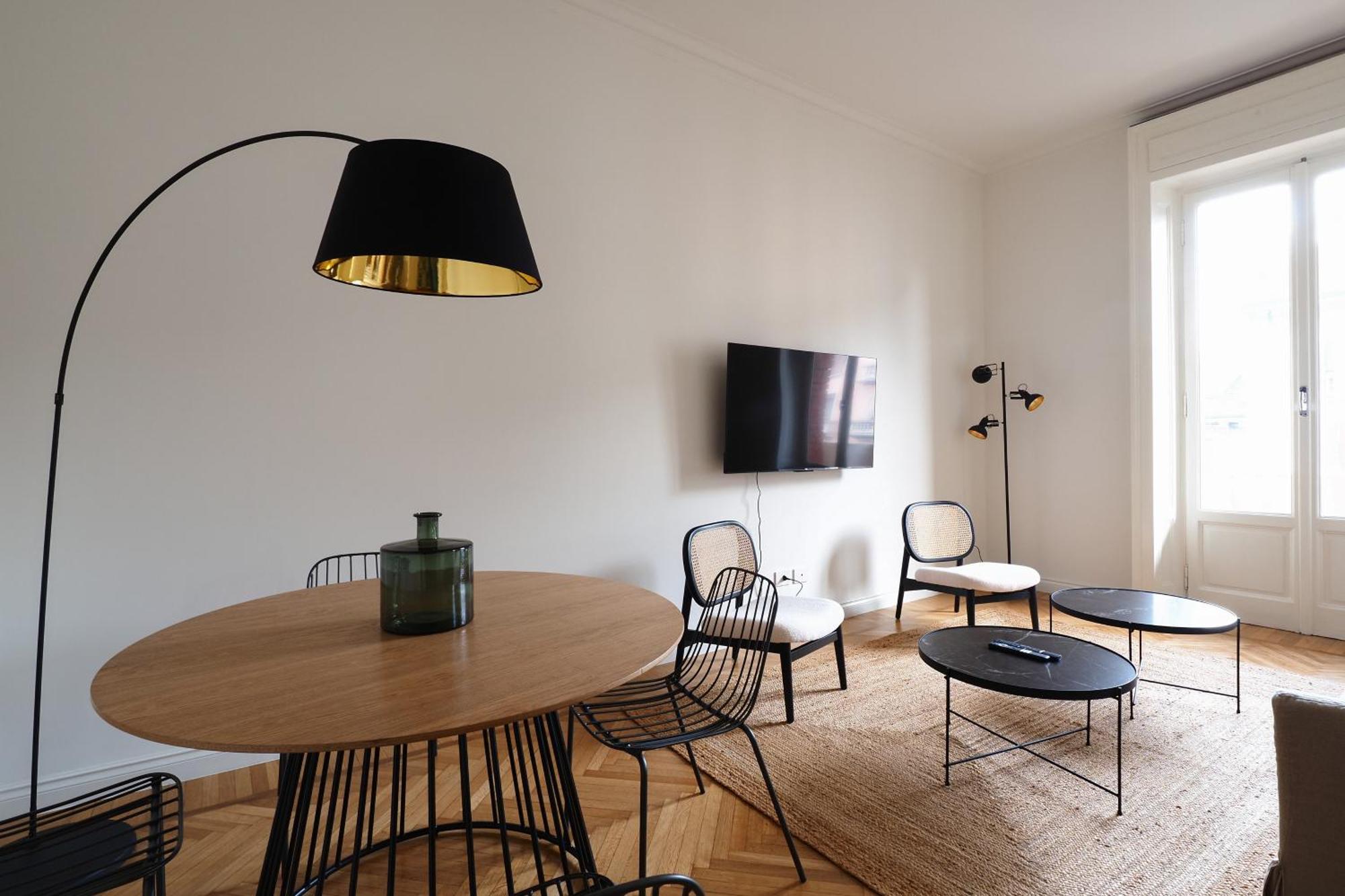 Adelaide Elegant Apartments ミラノ エクステリア 写真