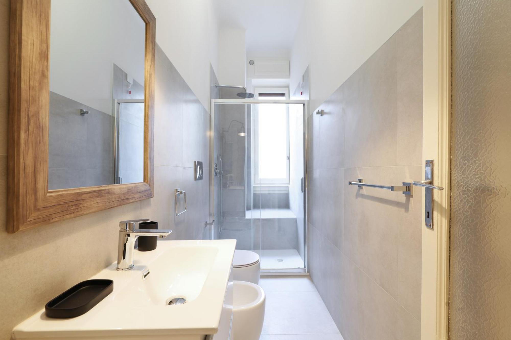 Adelaide Elegant Apartments ミラノ エクステリア 写真