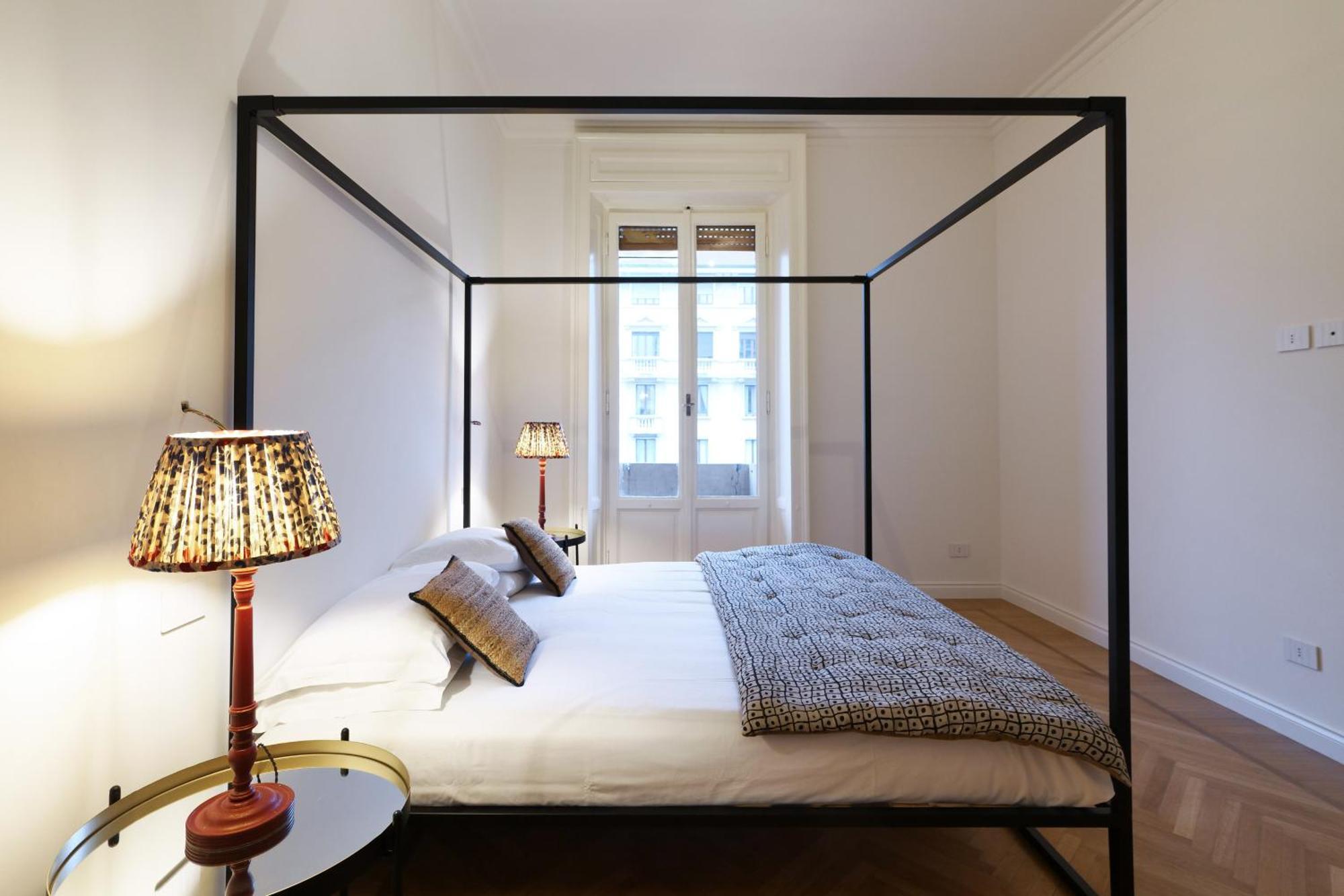 Adelaide Elegant Apartments ミラノ エクステリア 写真